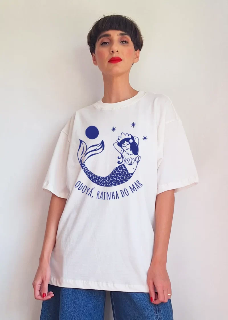 Camiseta Oversized Odoyá, Rainha do mar - Duas Formigas Design